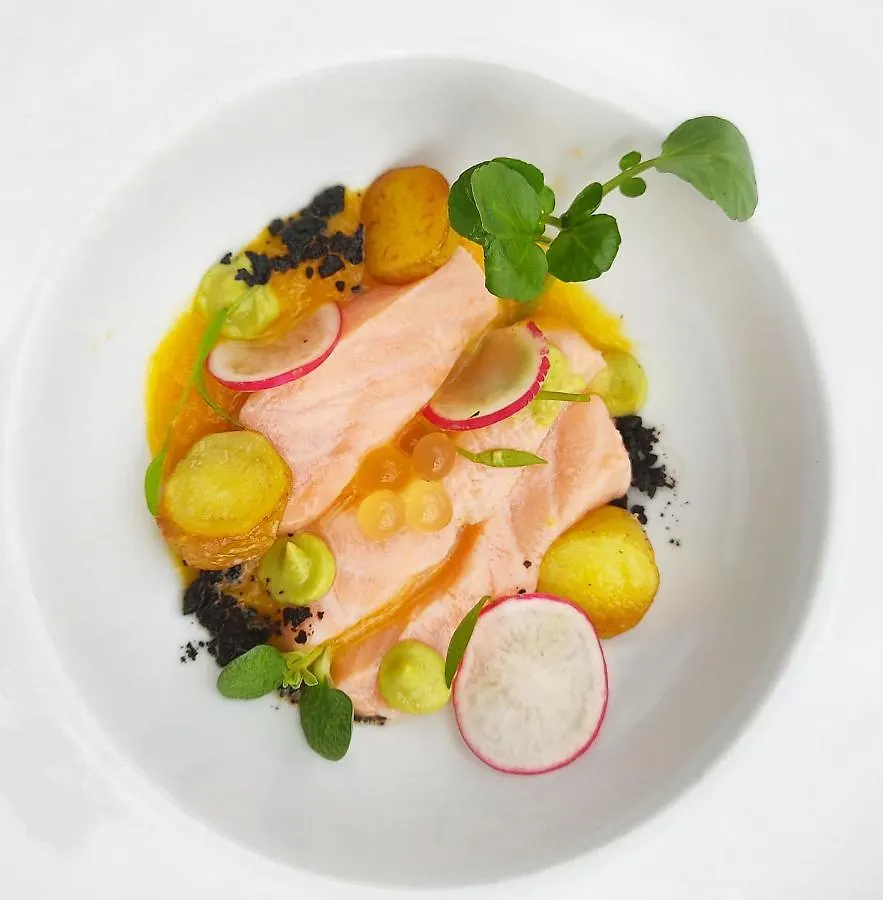 Hotel Restaurant Saint Roch 3*, Puy-Saint-Vincent France